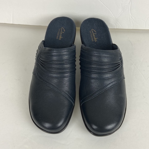 Clarks Black Bendable’s Mules Size 10M - Picture 2 of 8